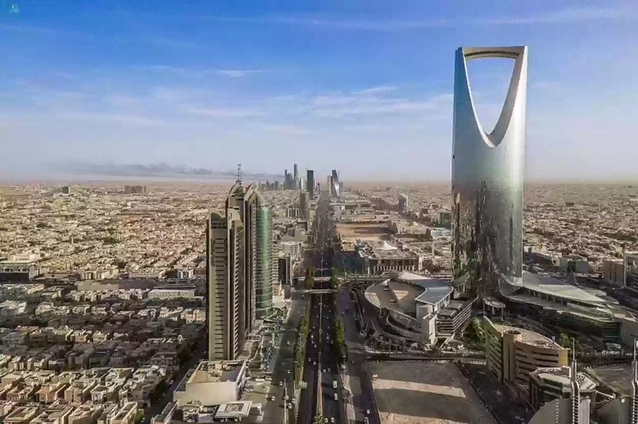 كم عدد سكان الرياض 2024